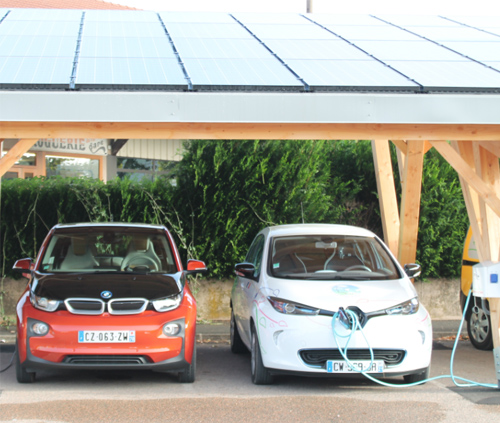 Mobilité électrique, ombrières et bornes de recharge photovoltaïque en Cote d'Or et Haute-Savoie