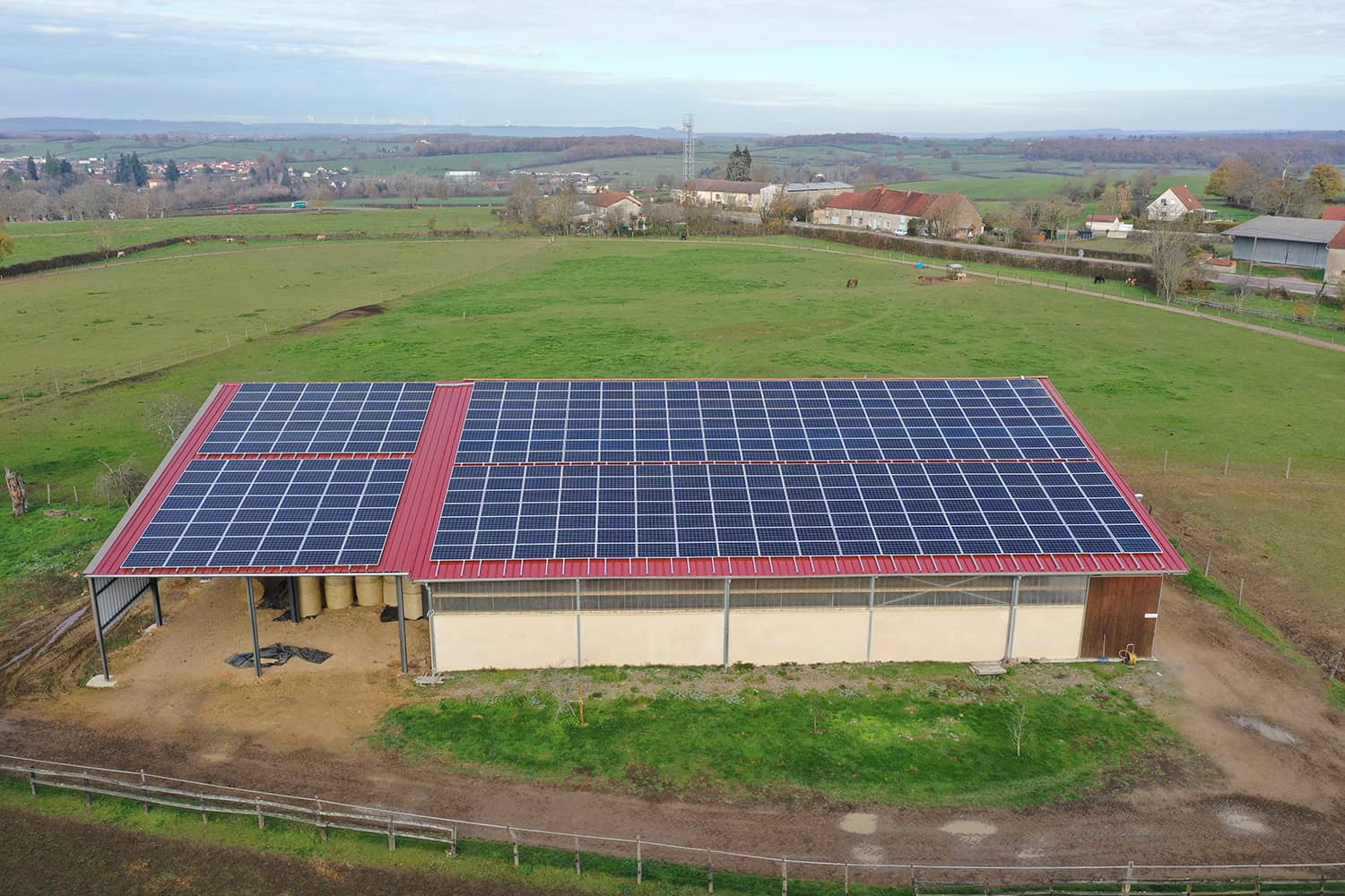 Solution de financement O'SiToiT bâtiment photovoltaïque mis à disposition Cote d'Or et Haute-Savoie